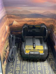 DEWALT DCB114 Good Buya